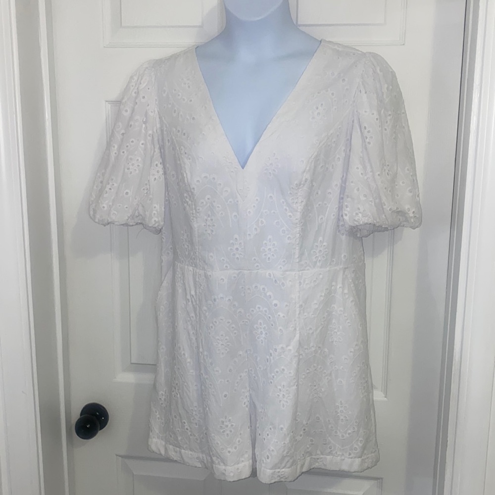 Express White Eyelet Pattern Romper With Pockets … - image 1